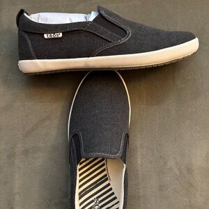 Taos Dandy Charcoal Wash Canvas Slip On 9 M